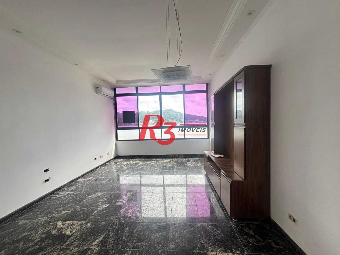 Apartamento com 2 dormitórios à venda, 90 m² por R$ 545.000,00 - Itararé - São Vicente/SP
