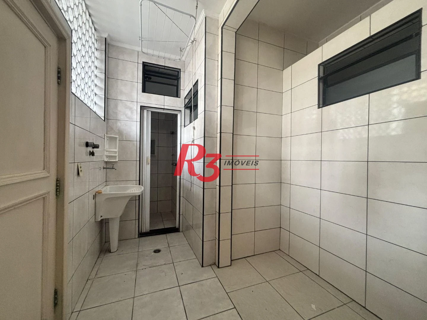 Apartamento com 2 dormitórios à venda, 90 m² por R$ 545.000,00 - Itararé - São Vicente/SP
