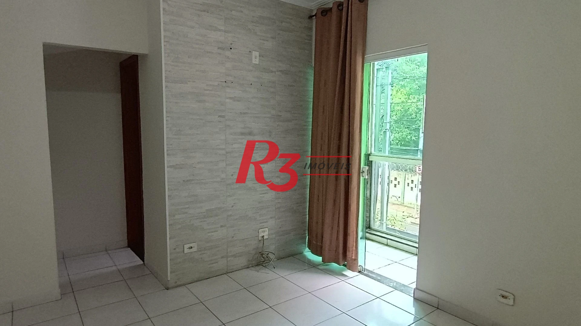 Casa com 3 dormitórios à venda, 120 m² por R$ 590.000,00 - Santa Maria - Santos/SP