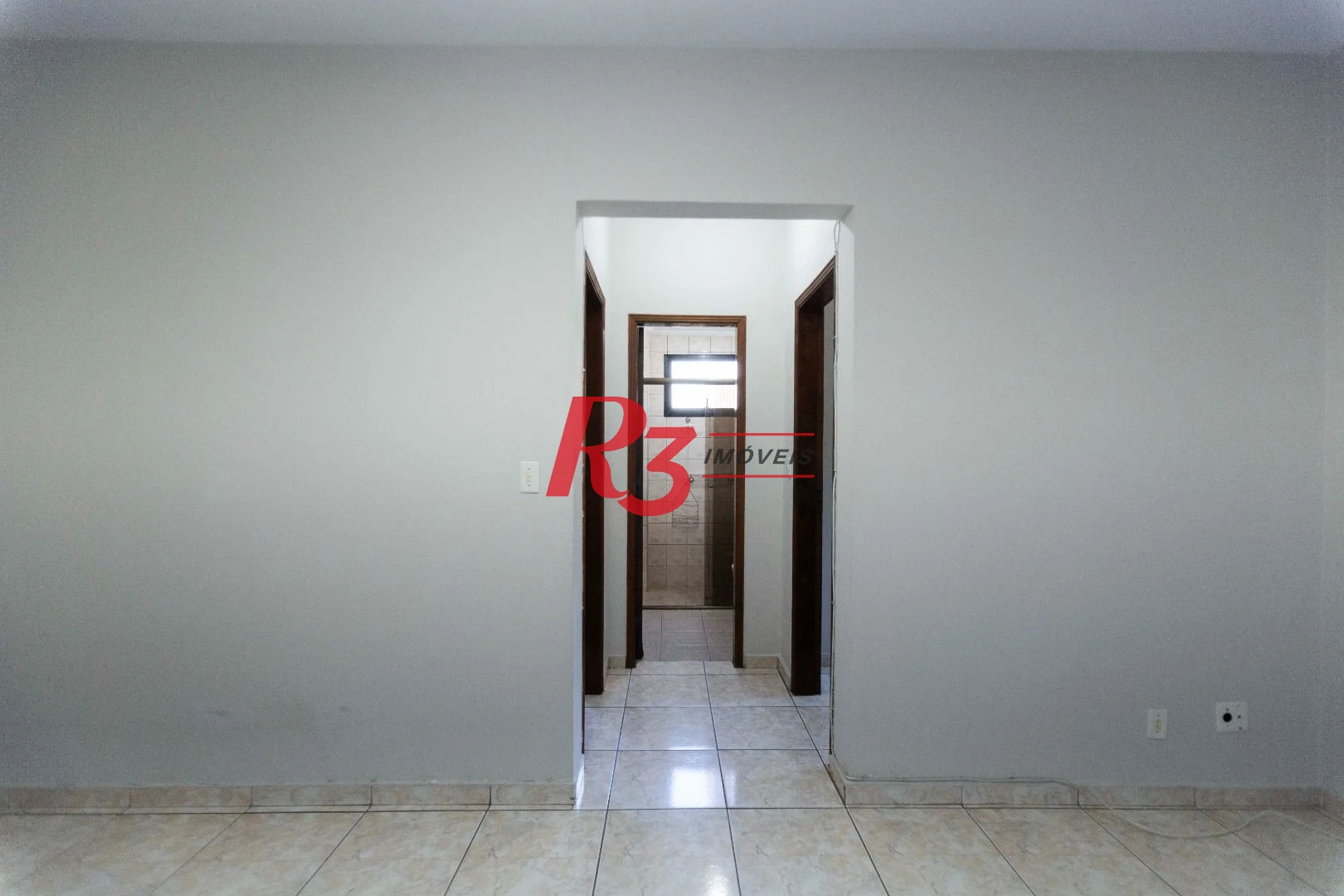 Apartamento com 2 dormitórios à venda, 86 m² por R$ 370.000,00 - Marapé - Santos/SP