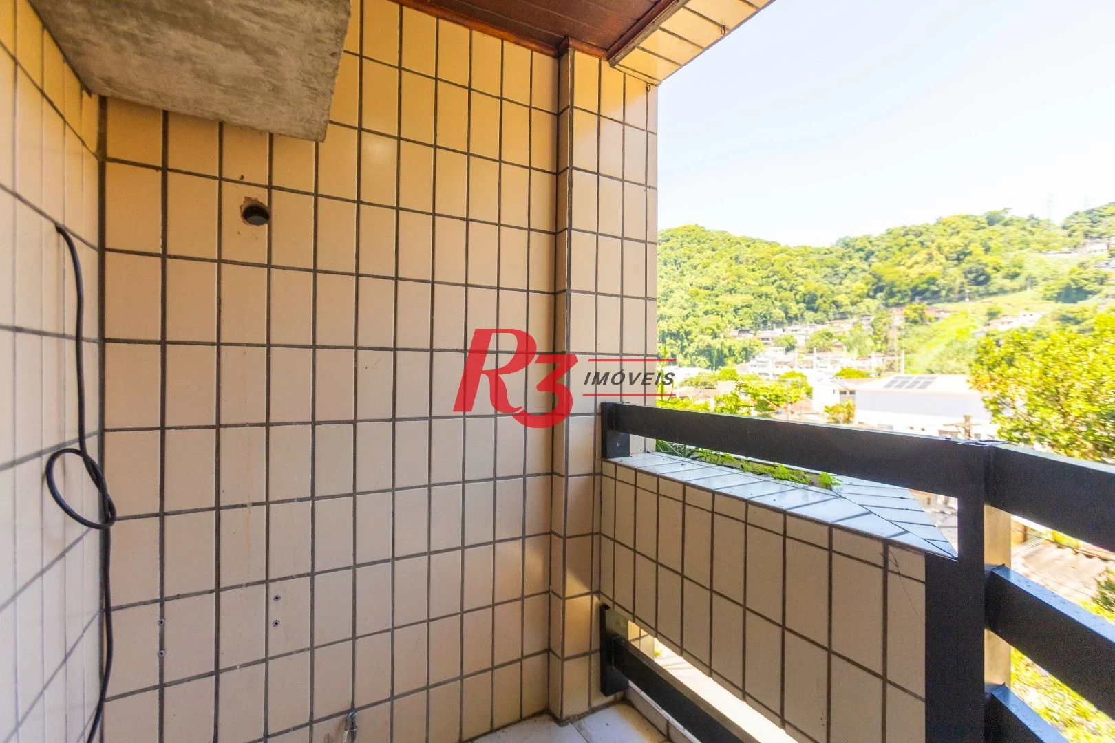 Apartamento com 2 dormitórios à venda, 86 m² por R$ 370.000,00 - Marapé - Santos/SP