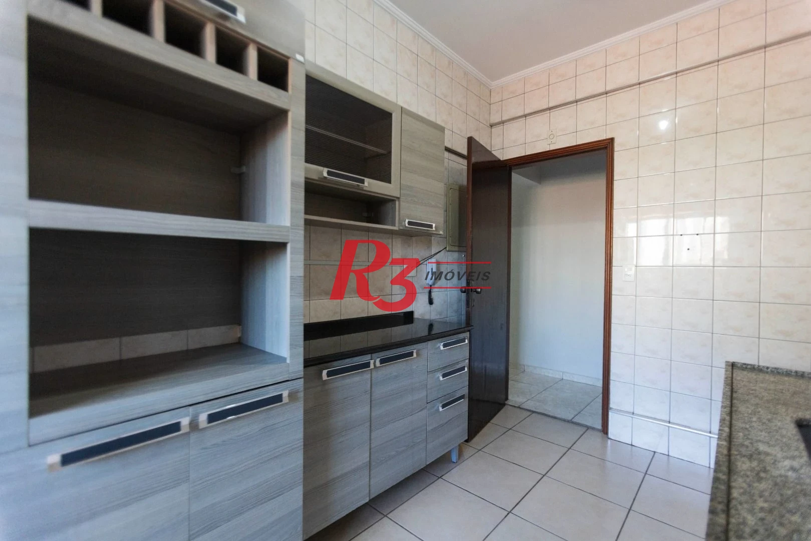 Apartamento com 2 dormitórios à venda, 86 m² por R$ 370.000,00 - Marapé - Santos/SP