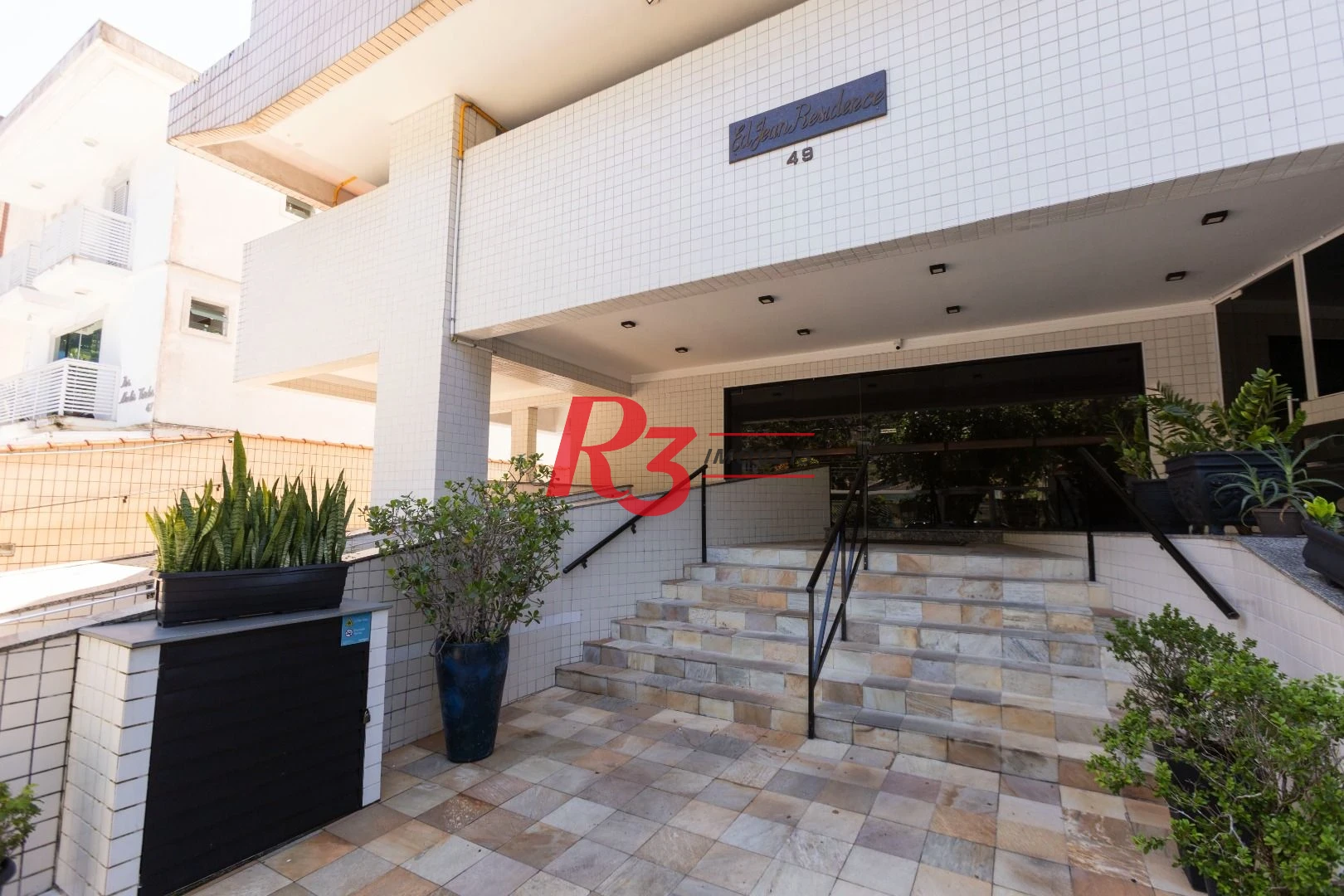 Apartamento com 2 dormitórios à venda, 86 m² por R$ 370.000,00 - Marapé - Santos/SP