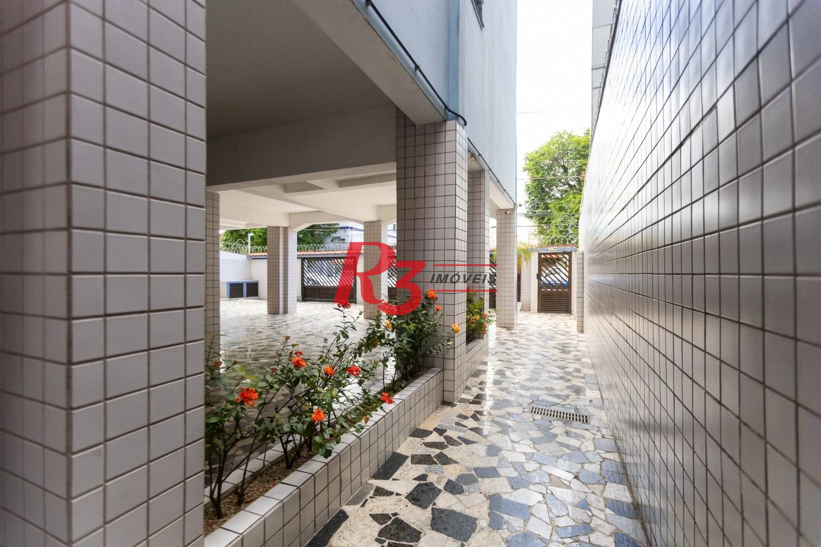 Apartamento à venda, 65 m² por R$ 410.000,00 - Embaré - Santos/SP