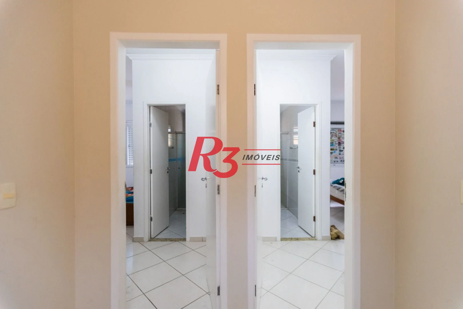 Casa com 3 dormitórios à venda, 186 m² por R$ 1.490.000,00 - Campo Grande - Santos/SP