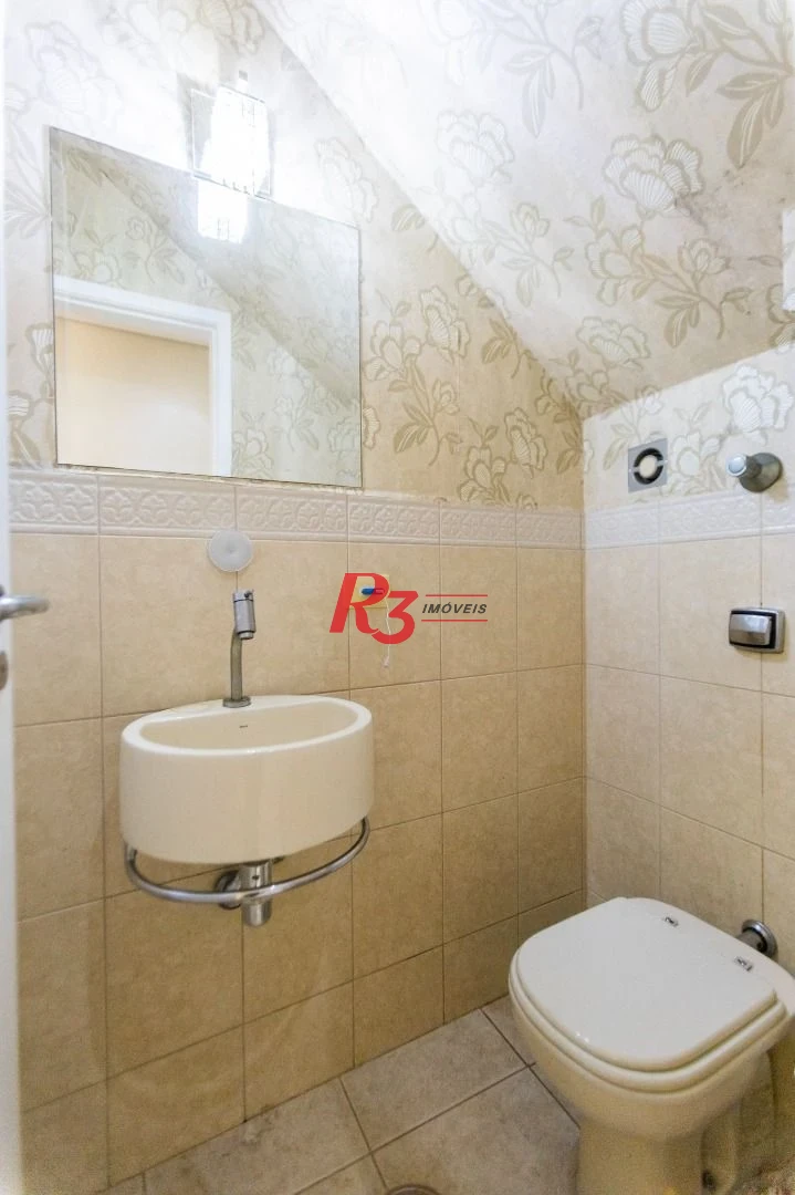 Casa com 3 dormitórios à venda, 186 m² por R$ 1.490.000,00 - Campo Grande - Santos/SP