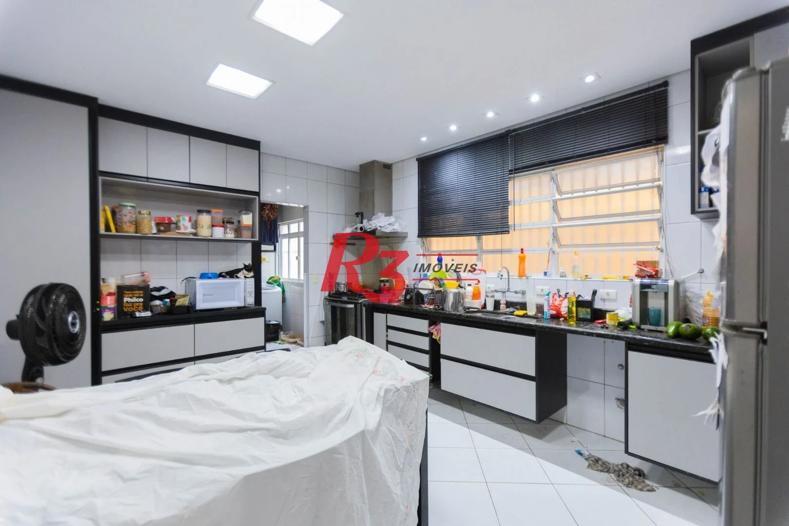 Casa com 3 dormitórios à venda, 186 m² por R$ 1.490.000,00 - Campo Grande - Santos/SP