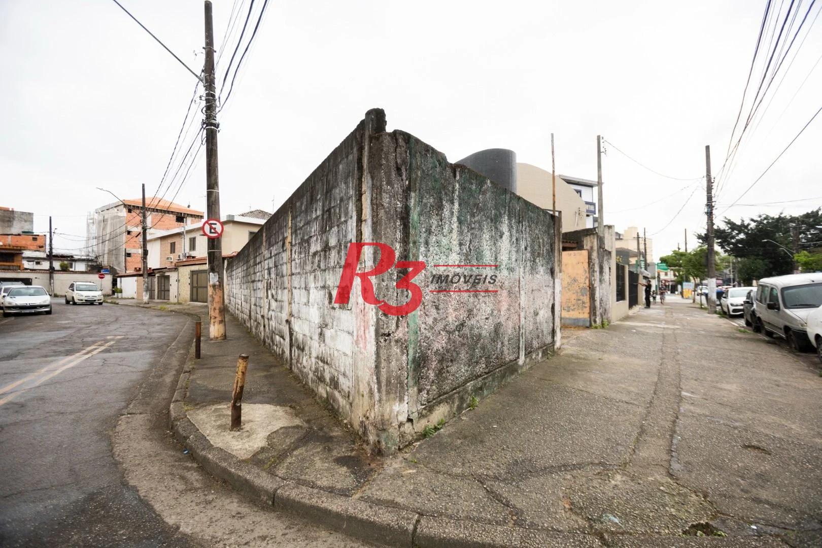 Terreno à venda, 324 m² por R$ 770.000,00 - Macuco - Santos/SP