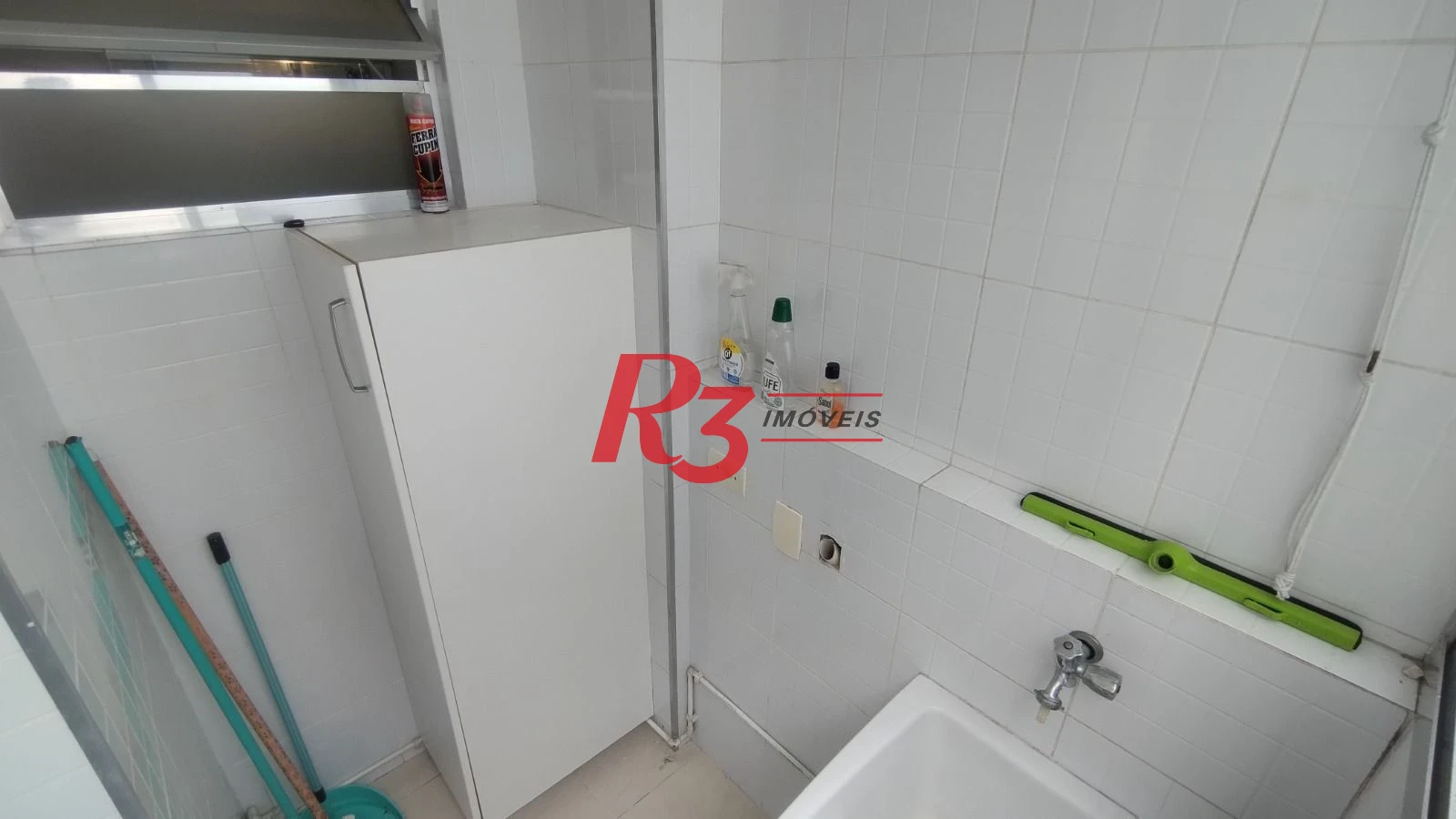 Apartamento com 2 dormitórios à venda, 110 m² por R$ 700.000,00 - José Menino - Santos/SP