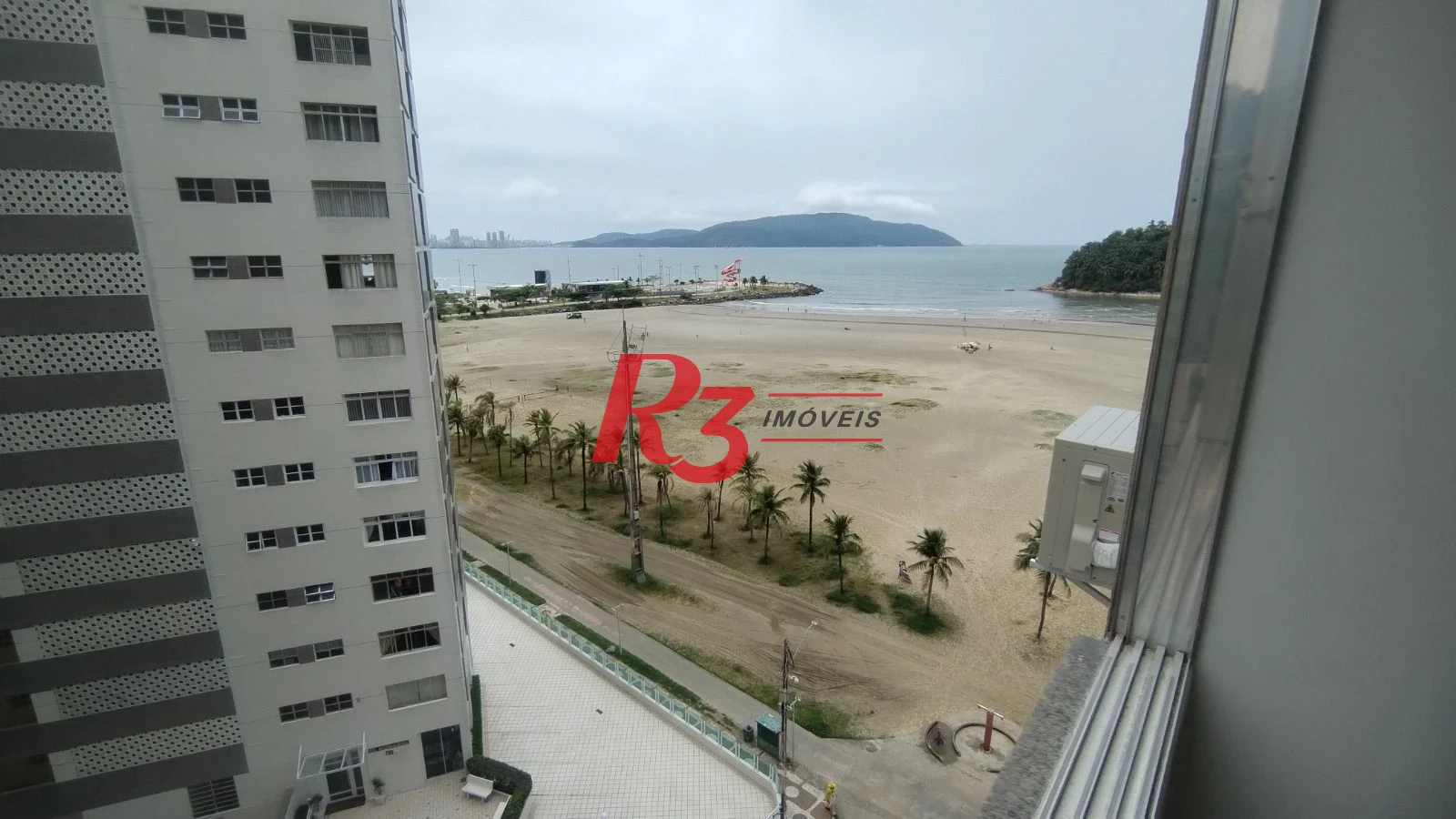 Apartamento com 2 dormitórios à venda, 110 m² por R$ 700.000,00 - José Menino - Santos/SP