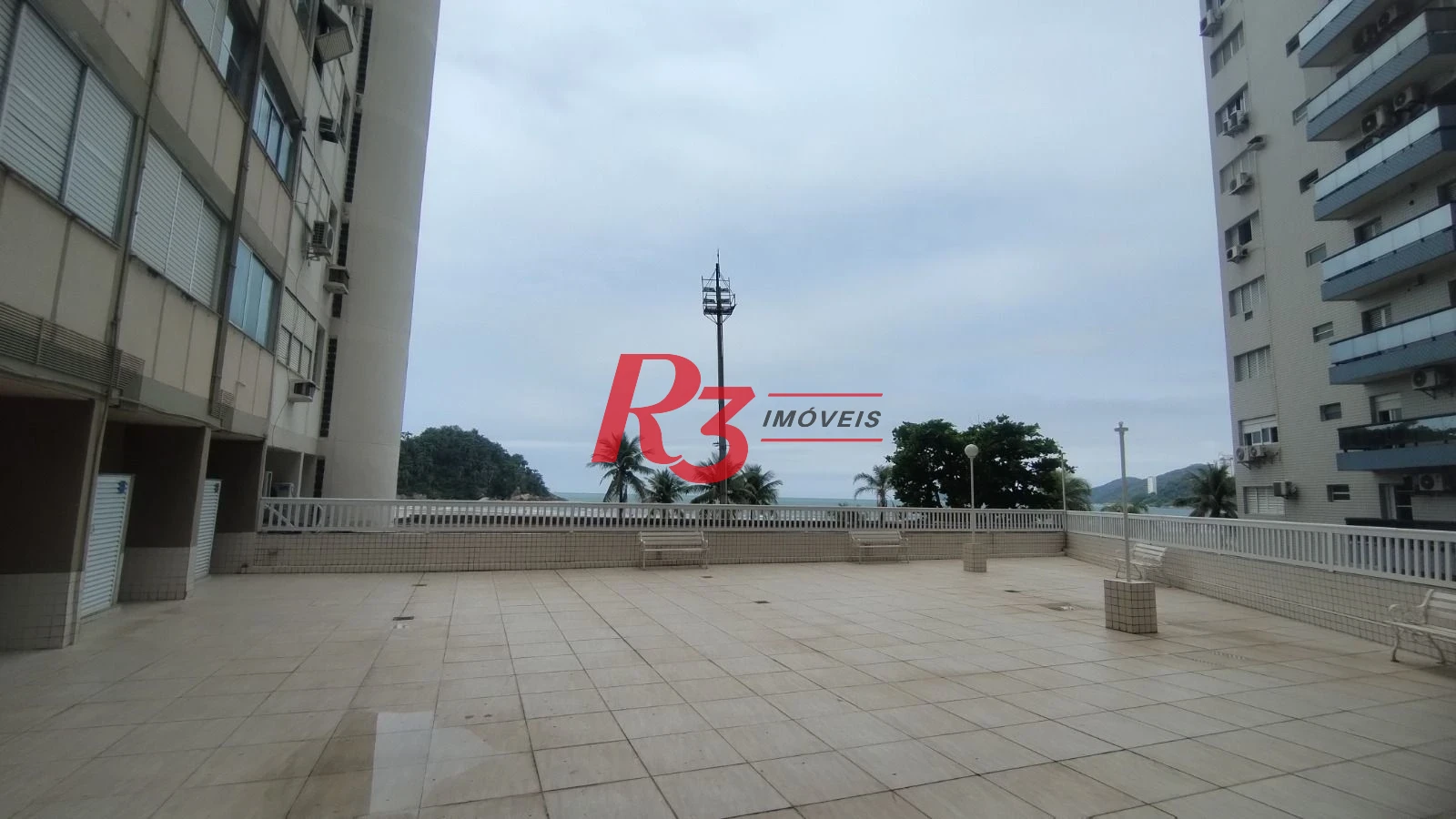 Apartamento com 2 dormitórios à venda, 110 m² por R$ 700.000,00 - José Menino - Santos/SP