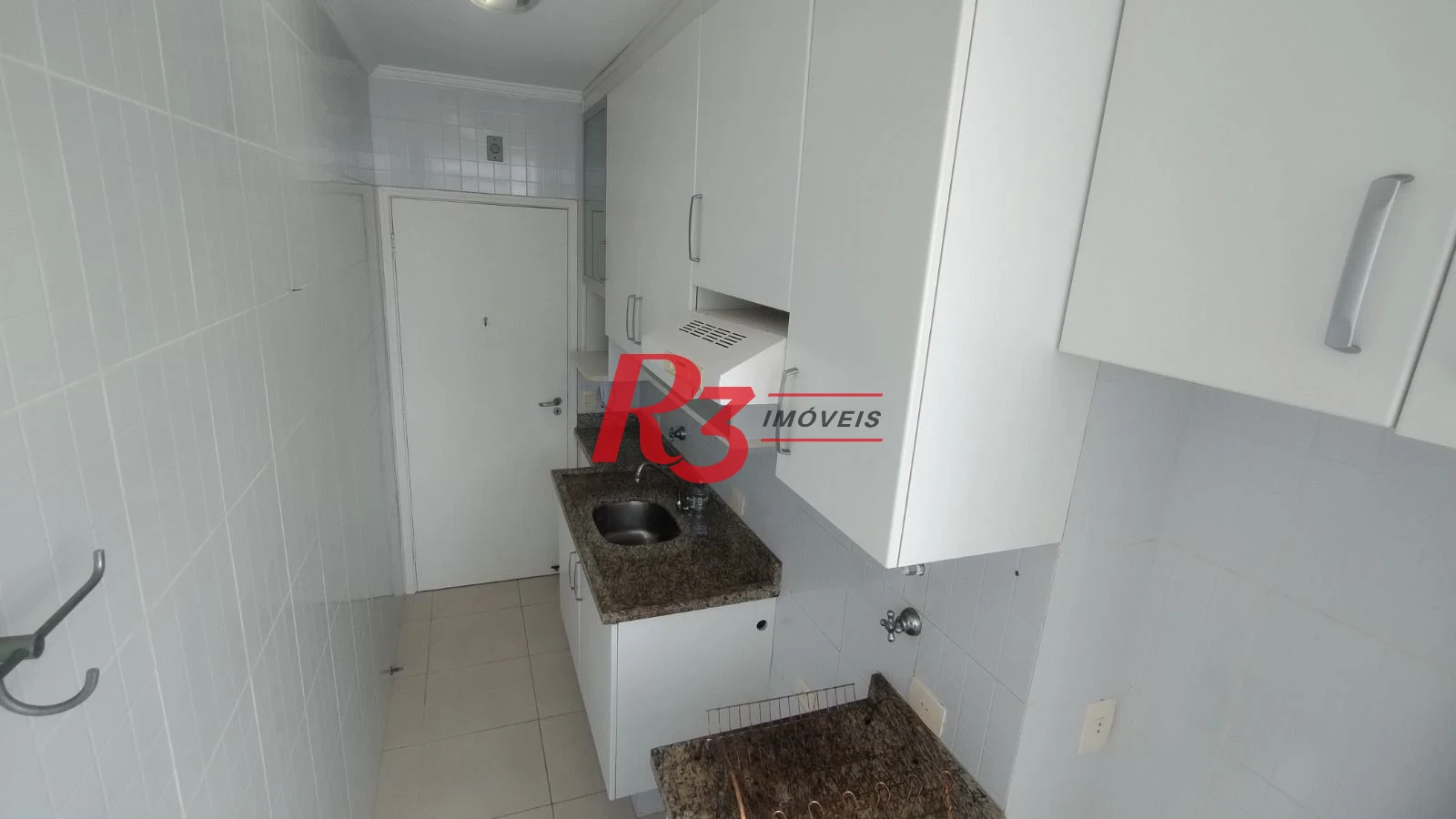 Apartamento com 2 dormitórios à venda, 110 m² por R$ 700.000,00 - José Menino - Santos/SP