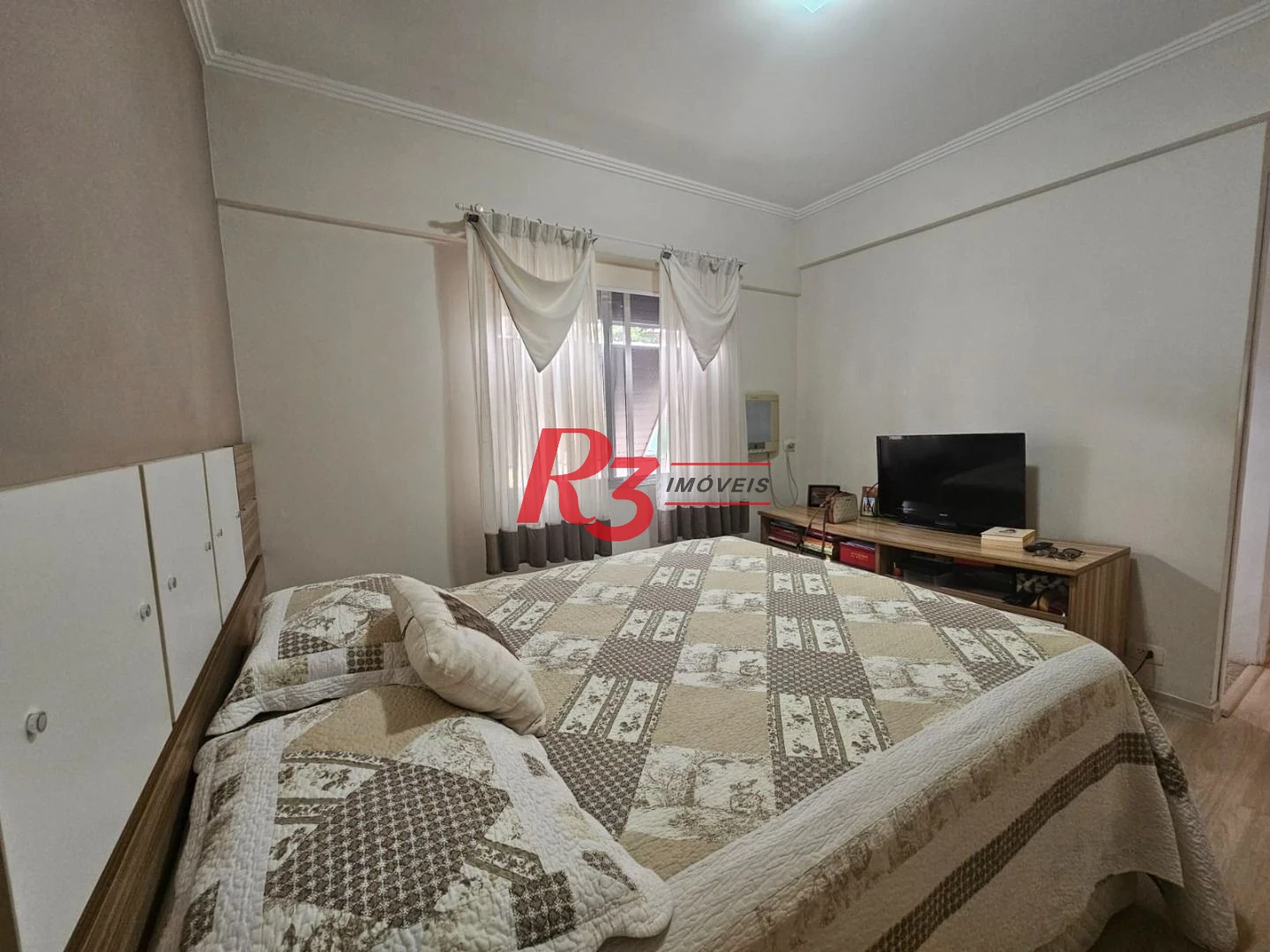 Apartamento com 3 dormitórios à venda, 117 m² por R$ 860.000,00 - Gonzaga - Santos/SP