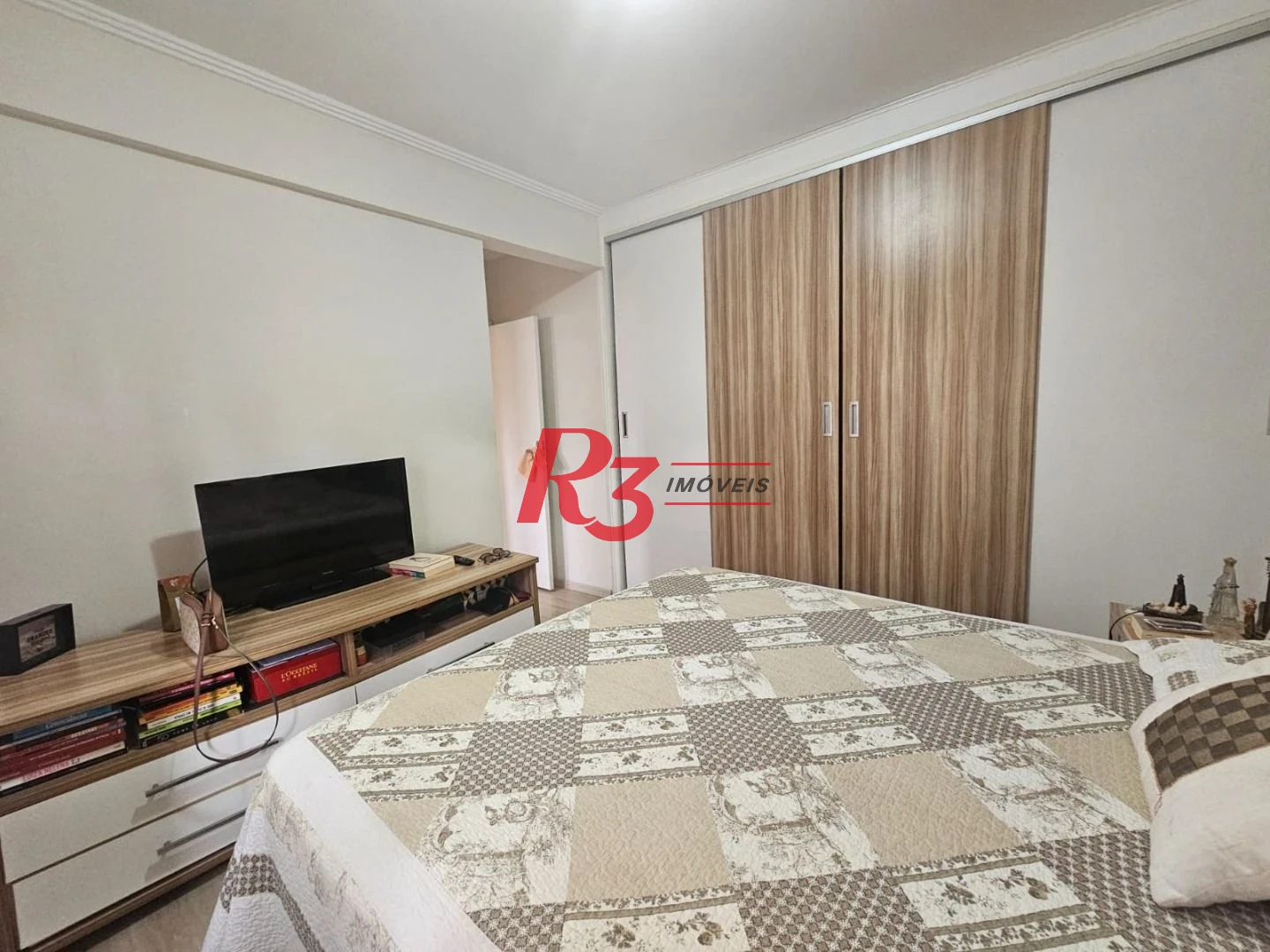 Apartamento com 3 dormitórios à venda, 117 m² por R$ 860.000,00 - Gonzaga - Santos/SP