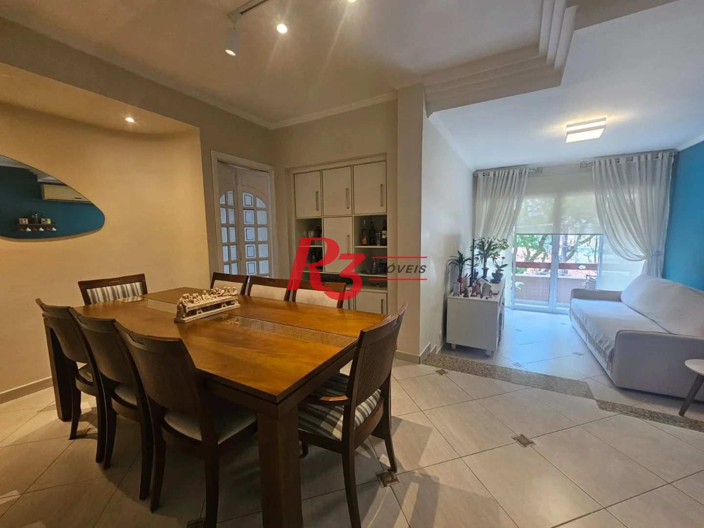 Apartamento com 3 dormitórios à venda, 117 m² por R$ 860.000,00 - Gonzaga - Santos/SP