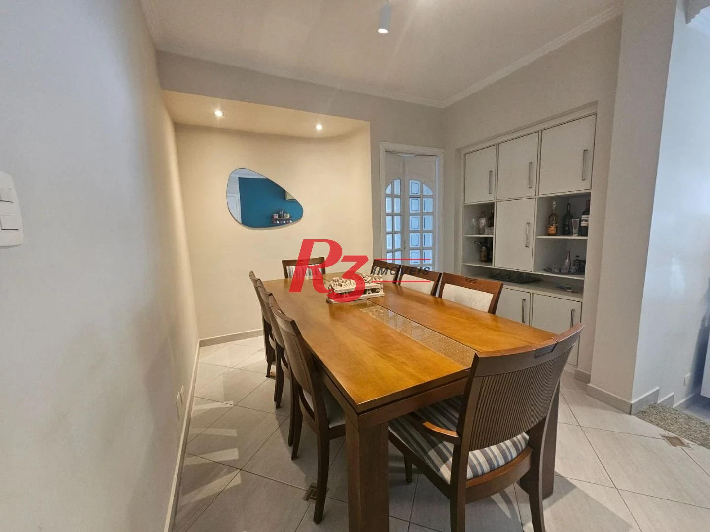 Apartamento com 3 dormitórios à venda, 117 m² por R$ 860.000,00 - Gonzaga - Santos/SP