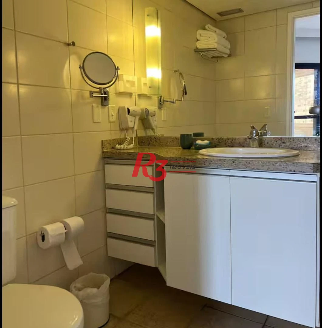 Flat com 1 dormitório para alugar, 42 m² por R$ 4.890,00/mês - Boqueirão - Santos/SP