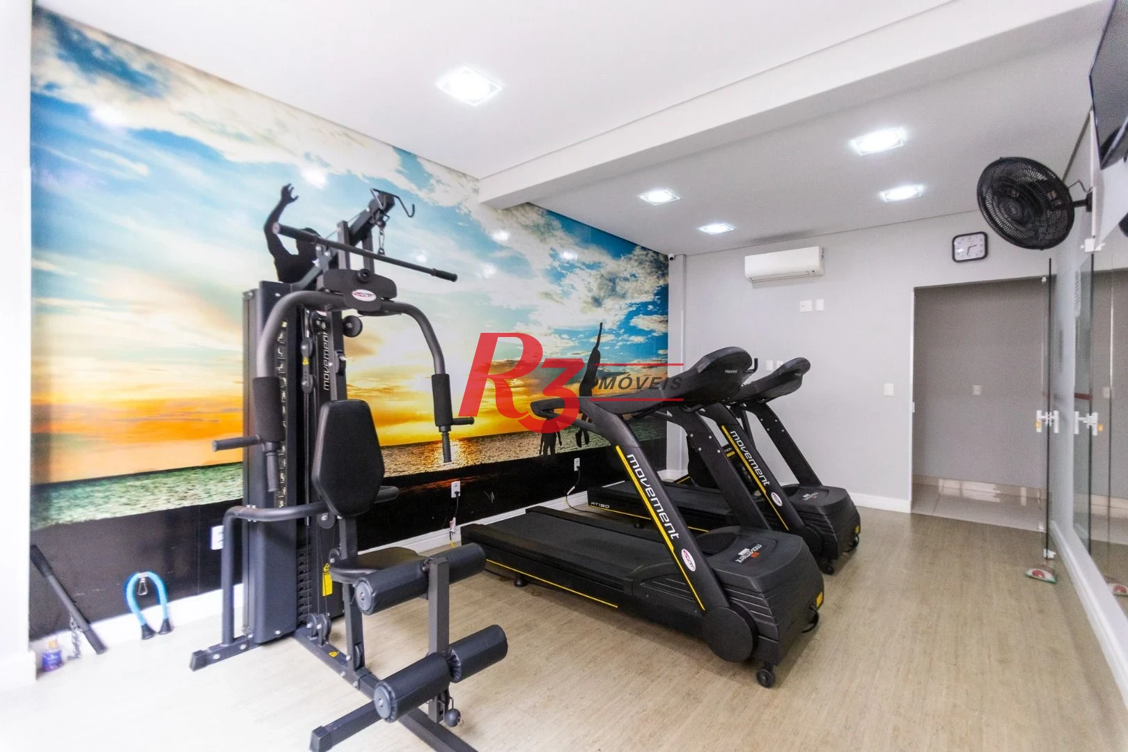 Apartamento com 3 dormitórios à venda, 143 m² por R$ 2.100.000,00 - Pompéia - Santos/SP