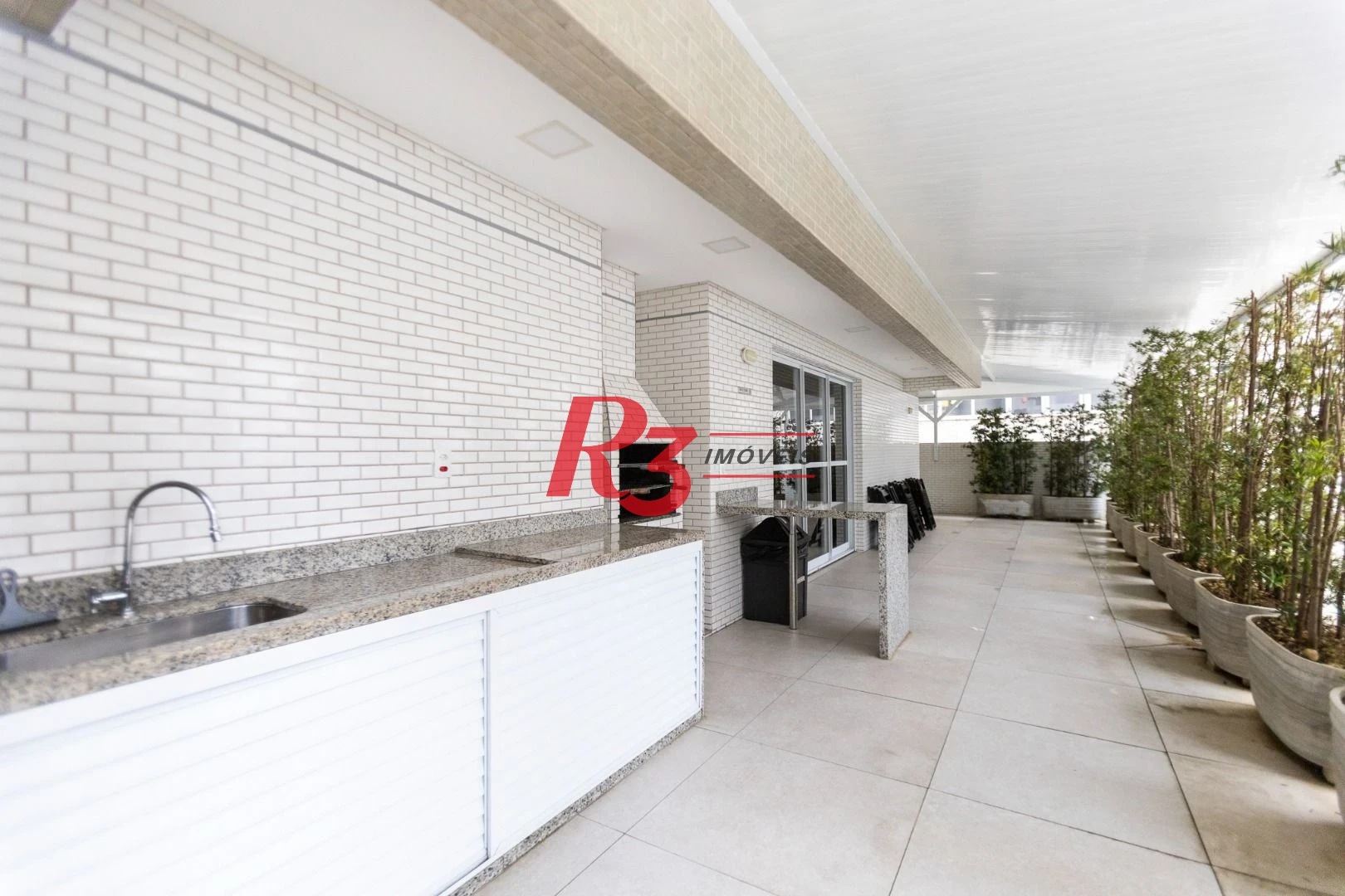 Apartamento com 3 dormitórios à venda, 143 m² por R$ 2.100.000,00 - Pompéia - Santos/SP