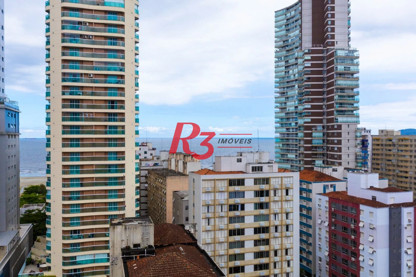 Apartamento com 3 dormitórios à venda, 143 m² por R$ 2.100.000,00 - Pompéia - Santos/SP