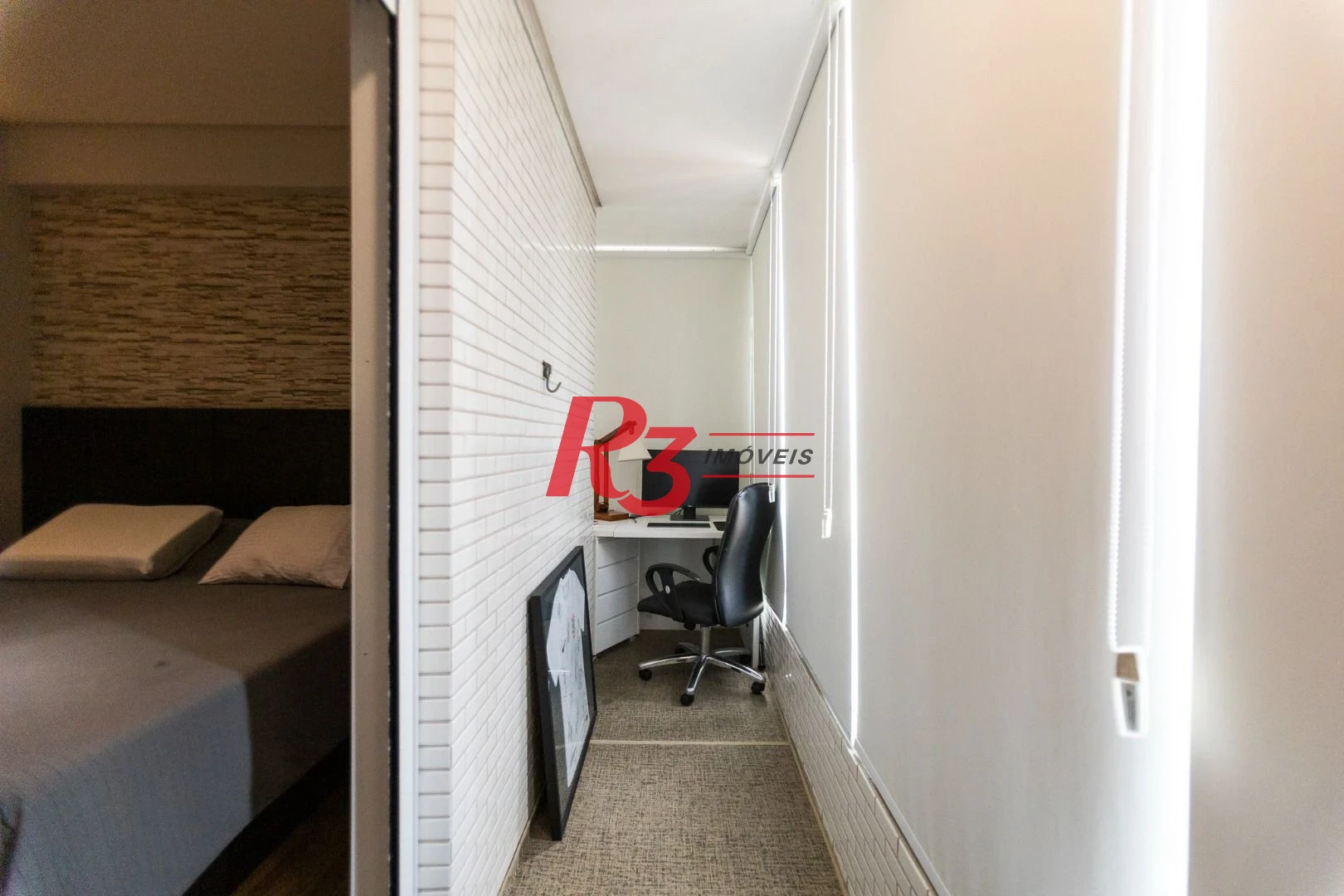 Apartamento com 3 dormitórios à venda, 143 m² por R$ 2.100.000,00 - Pompéia - Santos/SP