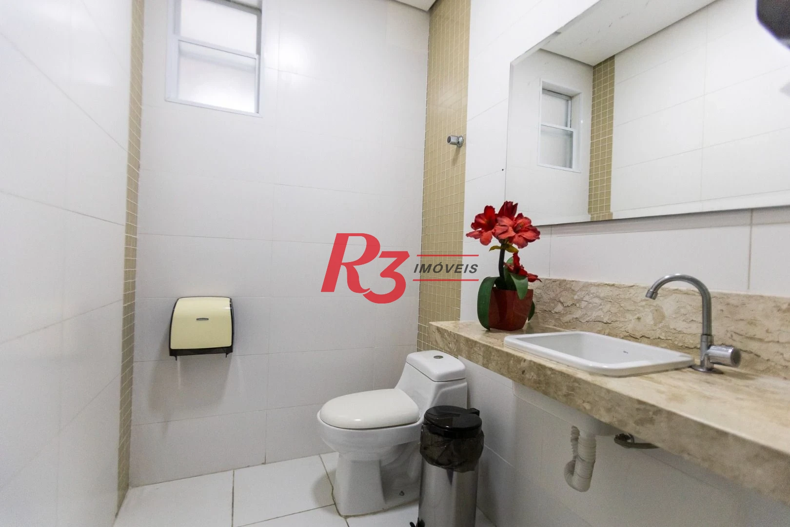 Apartamento com 3 dormitórios à venda, 143 m² por R$ 2.100.000,00 - Pompéia - Santos/SP