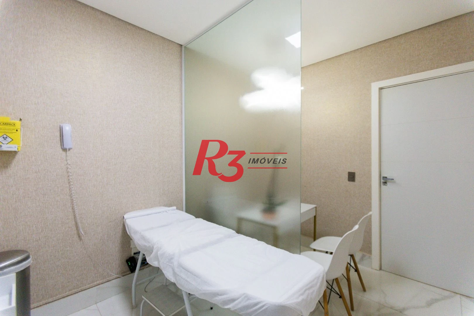 Sala para alugar, 30 m² por R$ 3.700,00/mês - Estuário - Santos/SP