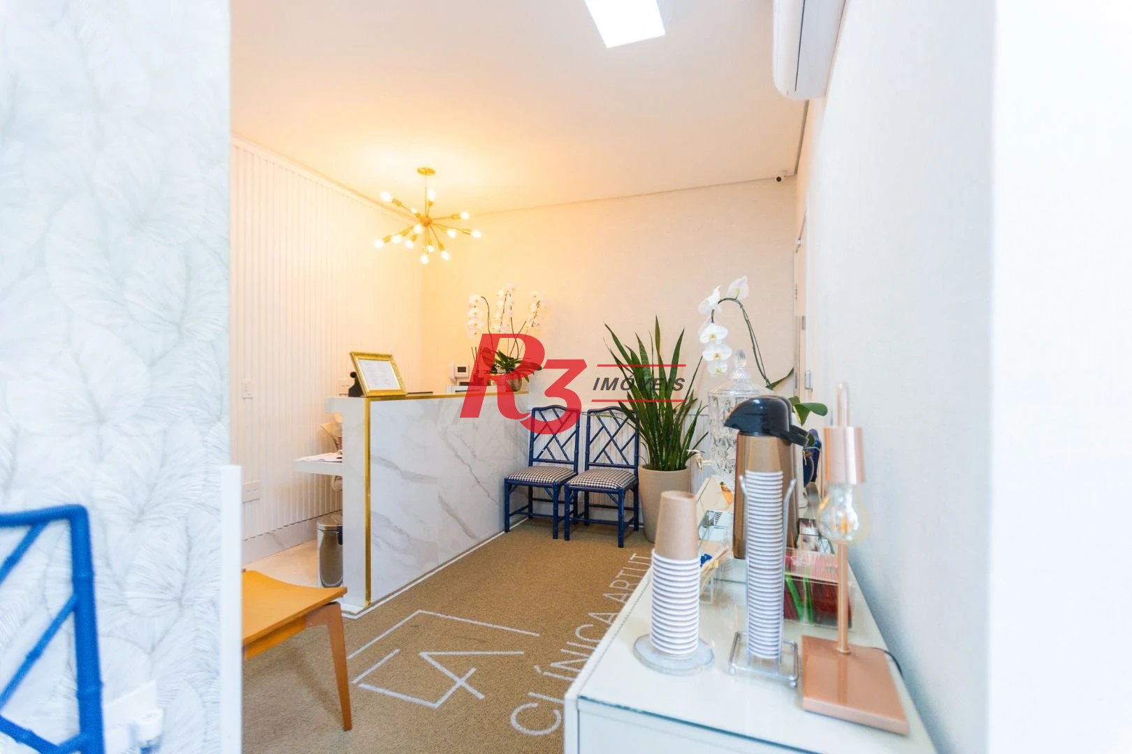 Sala para alugar, 30 m² por R$ 3.700,00/mês - Estuário - Santos/SP