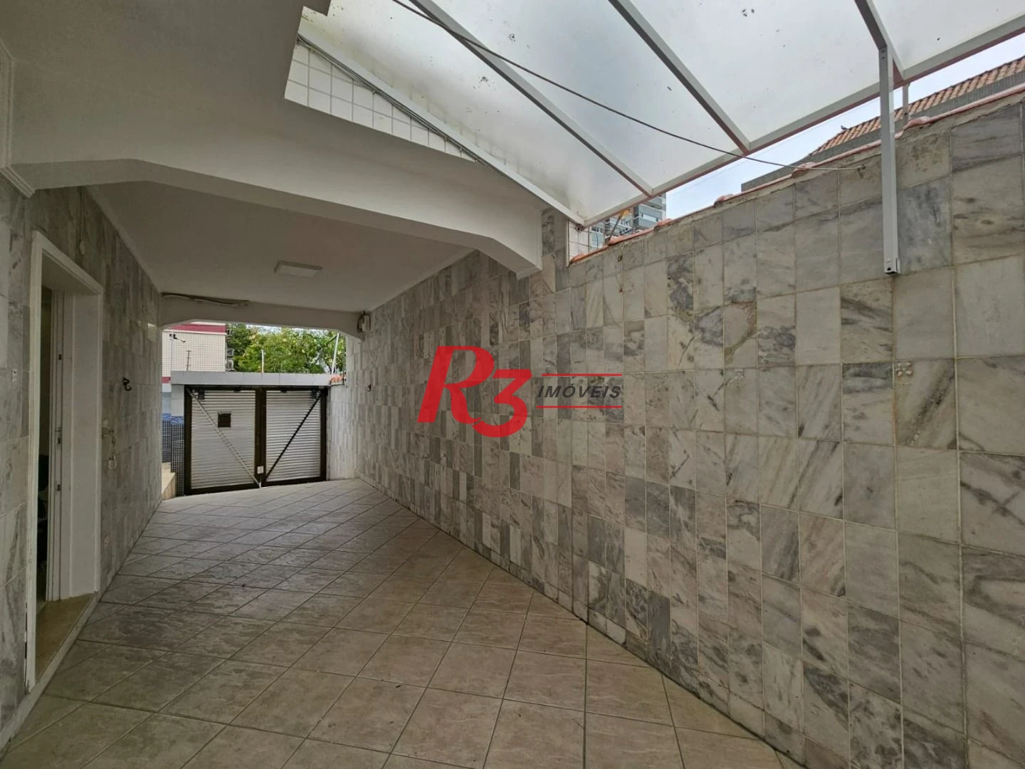 Sobrado à venda, 230 m² por R$ 1.920.000,00 - Ponta da Praia - Santos/SP