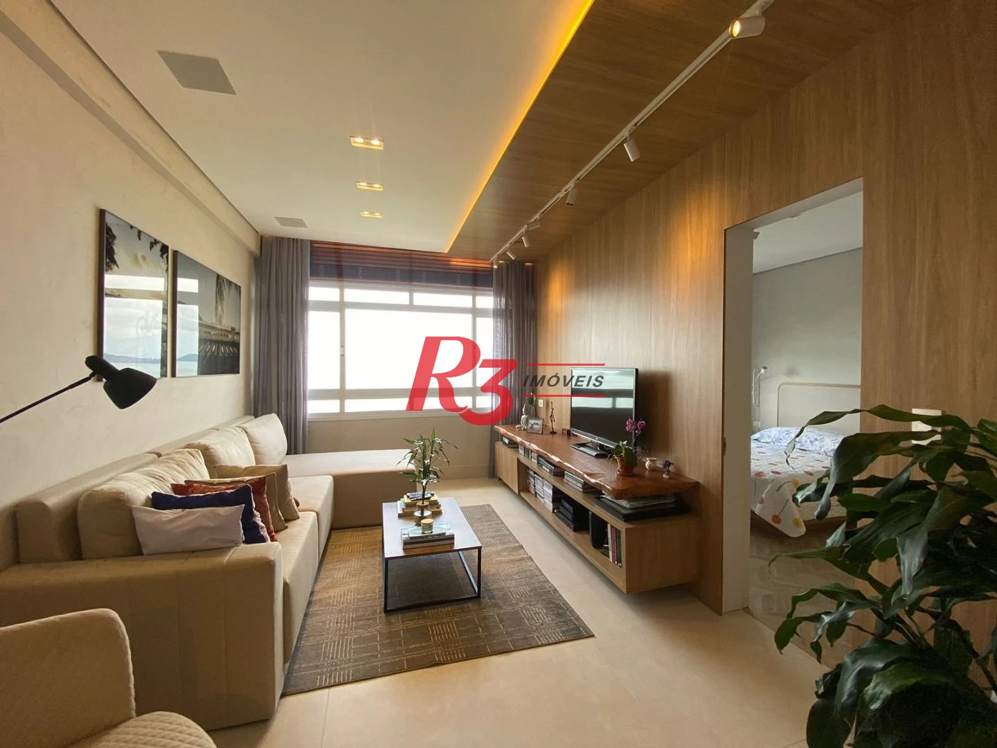 Apartamento com 2 dormitórios à venda, 90 m² por R$ 1.300.000,00 - Embaré - Santos/SP