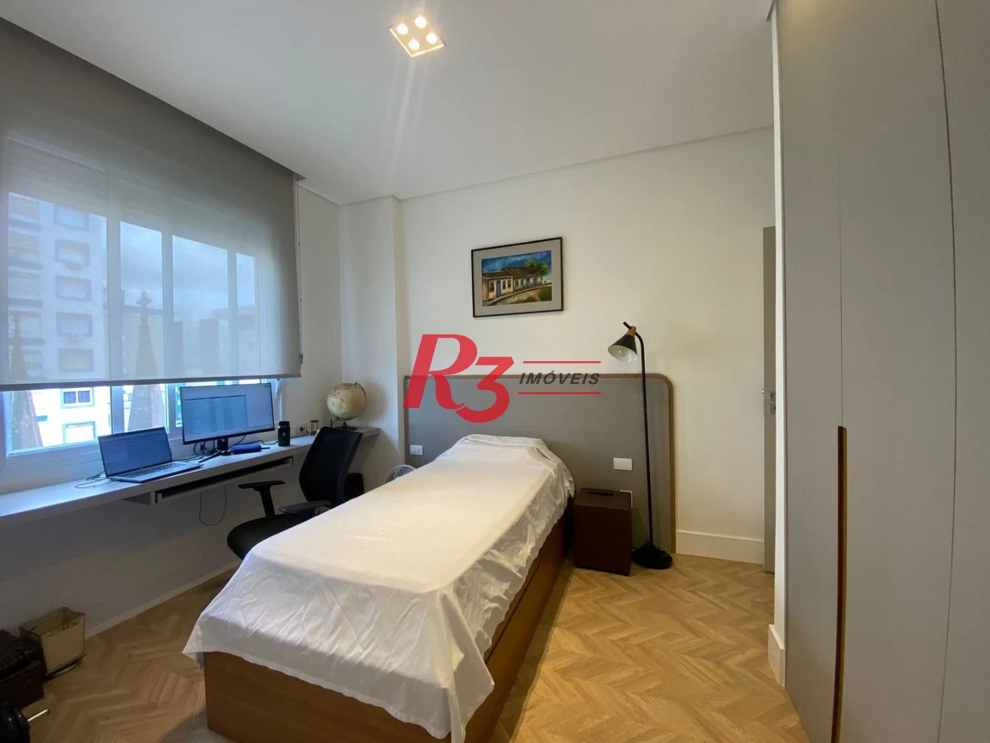 Apartamento com 2 dormitórios à venda, 90 m² por R$ 1.300.000,00 - Embaré - Santos/SP