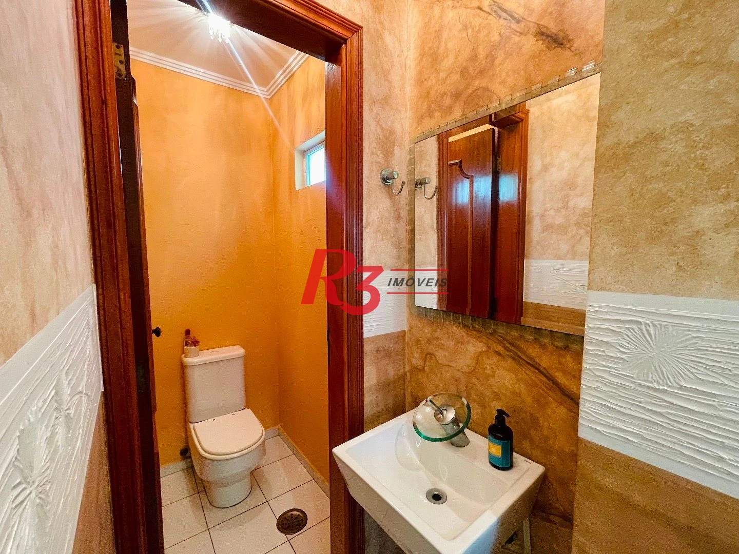 Sobrado à venda, 457 m² por R$ 6.500.000,00 - Gonzaga - Santos/SP