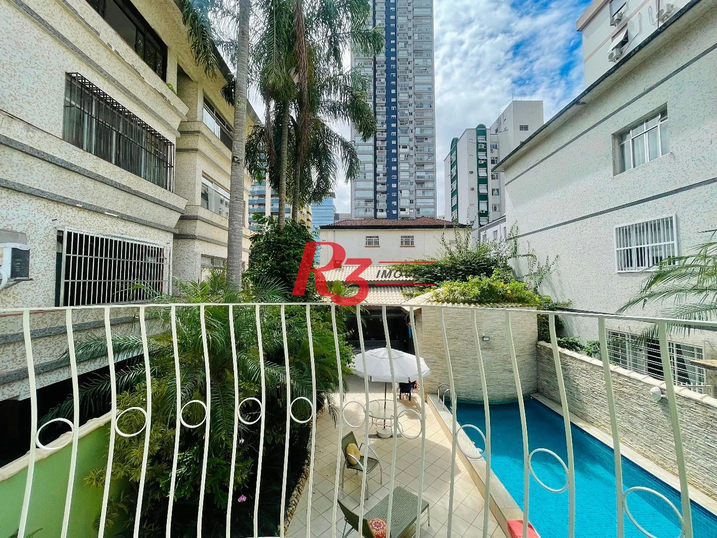 Sobrado à venda, 457 m² por R$ 6.500.000,00 - Gonzaga - Santos/SP