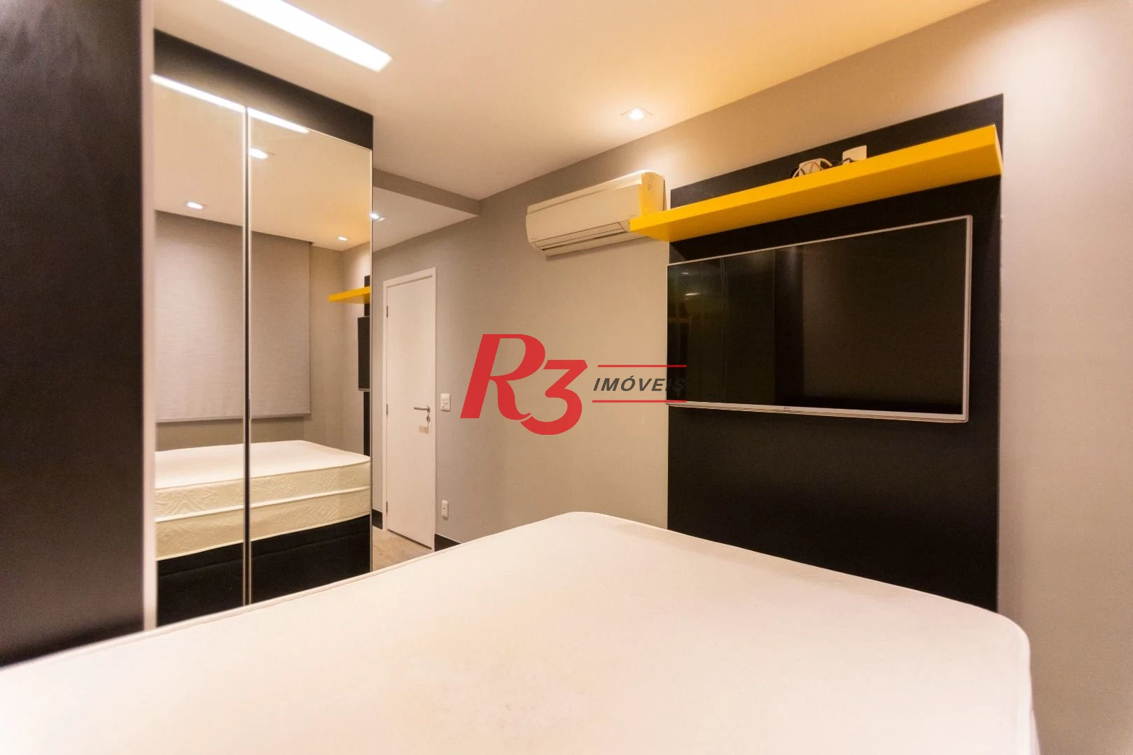 Apartamento para alugar, 48 m² por R$ 5.000,00/mês - Ponta da Praia - Santos/SP