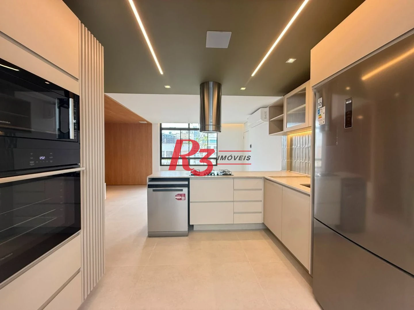Apartamento com 3 dormitórios à venda, 93 m² por R$ 1.630.000,00 - Boqueirão - Santos/SP