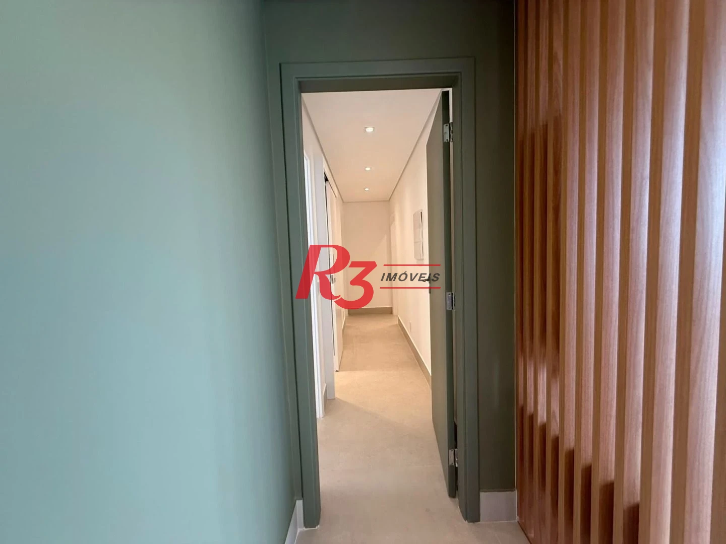 Apartamento com 3 dormitórios à venda, 93 m² por R$ 1.630.000,00 - Boqueirão - Santos/SP