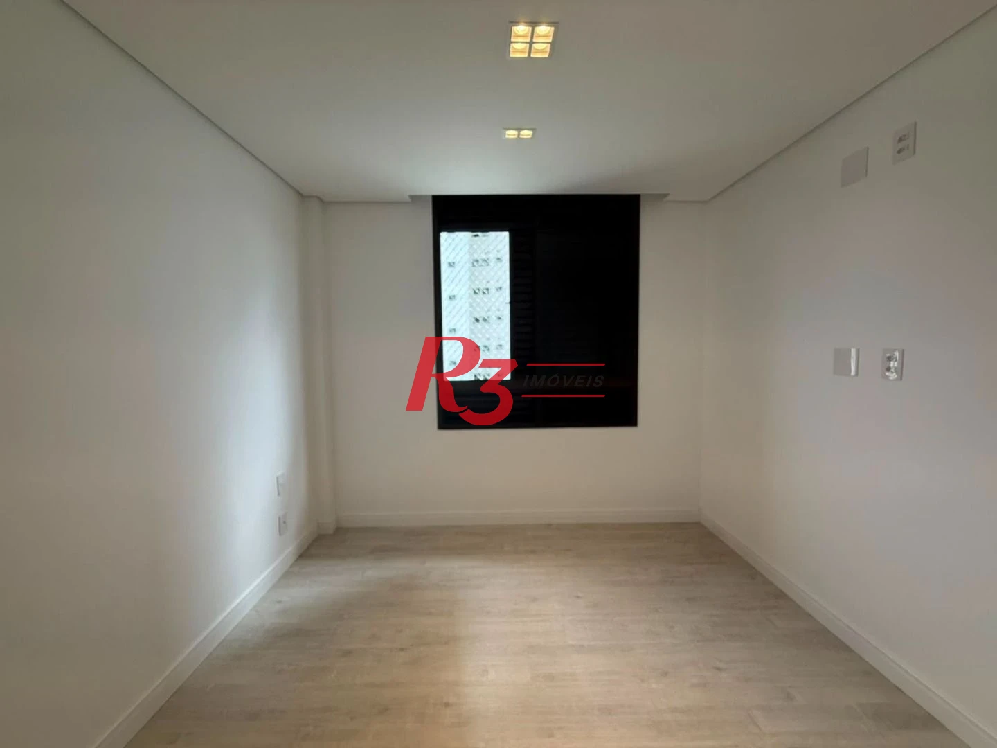 Apartamento com 3 dormitórios à venda, 93 m² por R$ 1.630.000,00 - Boqueirão - Santos/SP