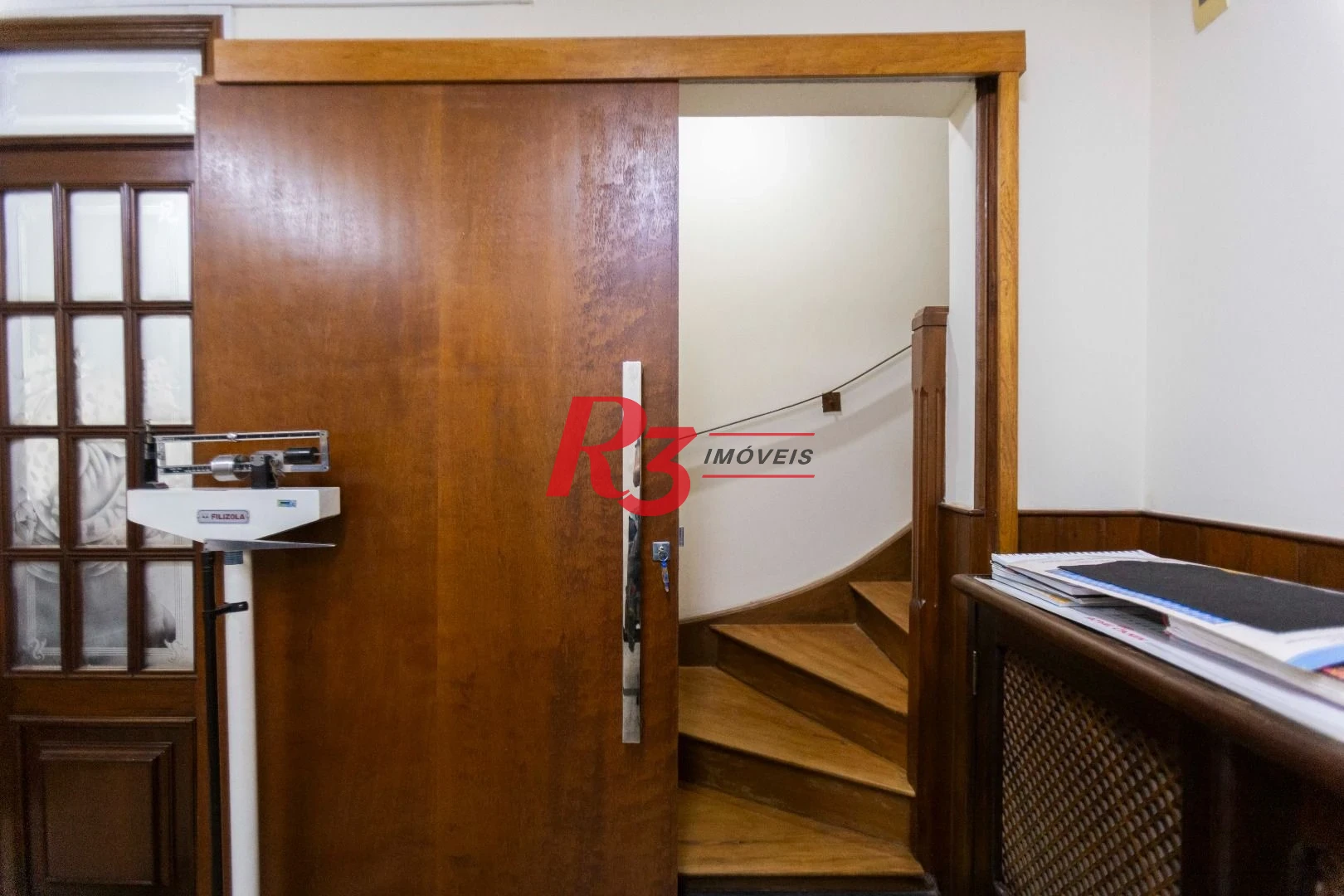 Sobrado com 4 dormitórios, 227 m² - venda por R$ 2.000.000,00 ou aluguel por R$ 9.605,06/mês - Vila Belmiro - Santos/SP