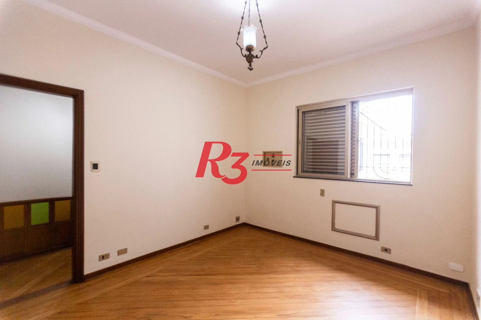 Sobrado com 4 dormitórios, 227 m² - venda por R$ 2.000.000,00 ou aluguel por R$ 9.605,06/mês - Vila Belmiro - Santos/SP