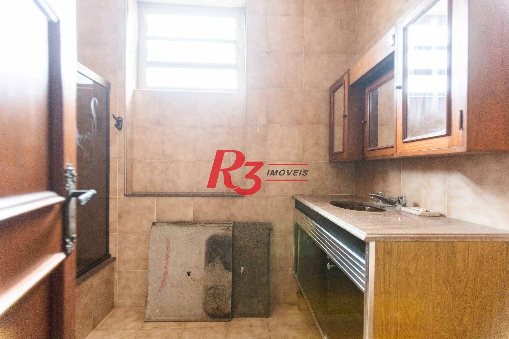 Sobrado com 4 dormitórios, 227 m² - venda por R$ 2.000.000,00 ou aluguel por R$ 9.605,06/mês - Vila Belmiro - Santos/SP