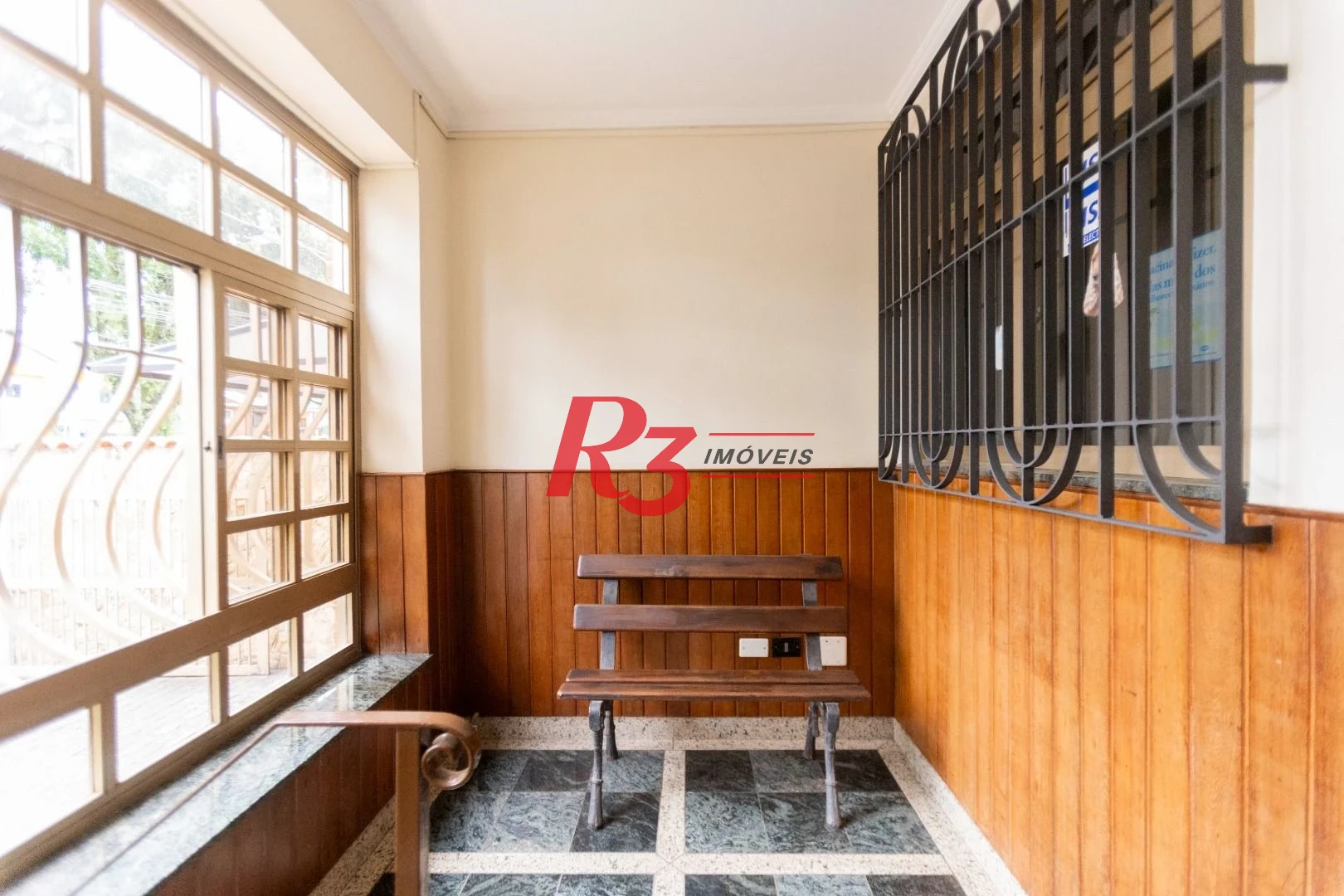 Sobrado com 4 dormitórios, 227 m² - venda por R$ 2.000.000,00 ou aluguel por R$ 9.605,06/mês - Vila Belmiro - Santos/SP