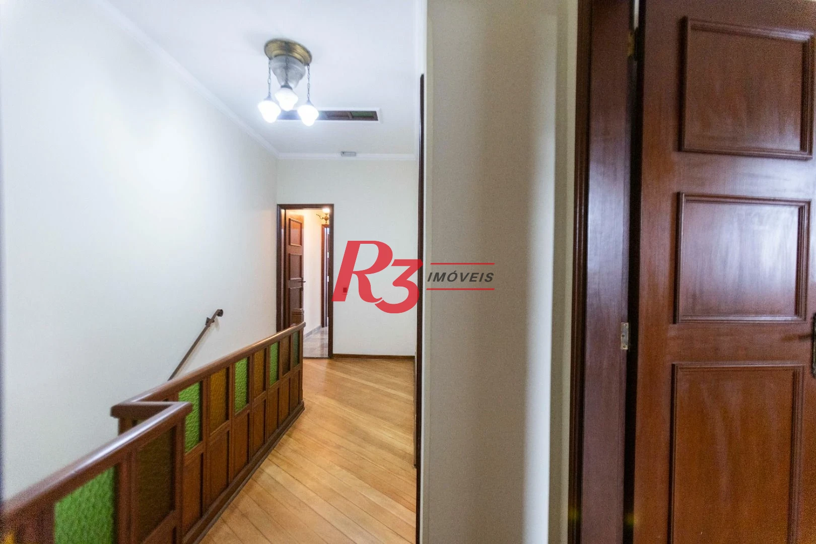 Sobrado com 4 dormitórios, 227 m² - venda por R$ 2.000.000,00 ou aluguel por R$ 9.605,06/mês - Vila Belmiro - Santos/SP