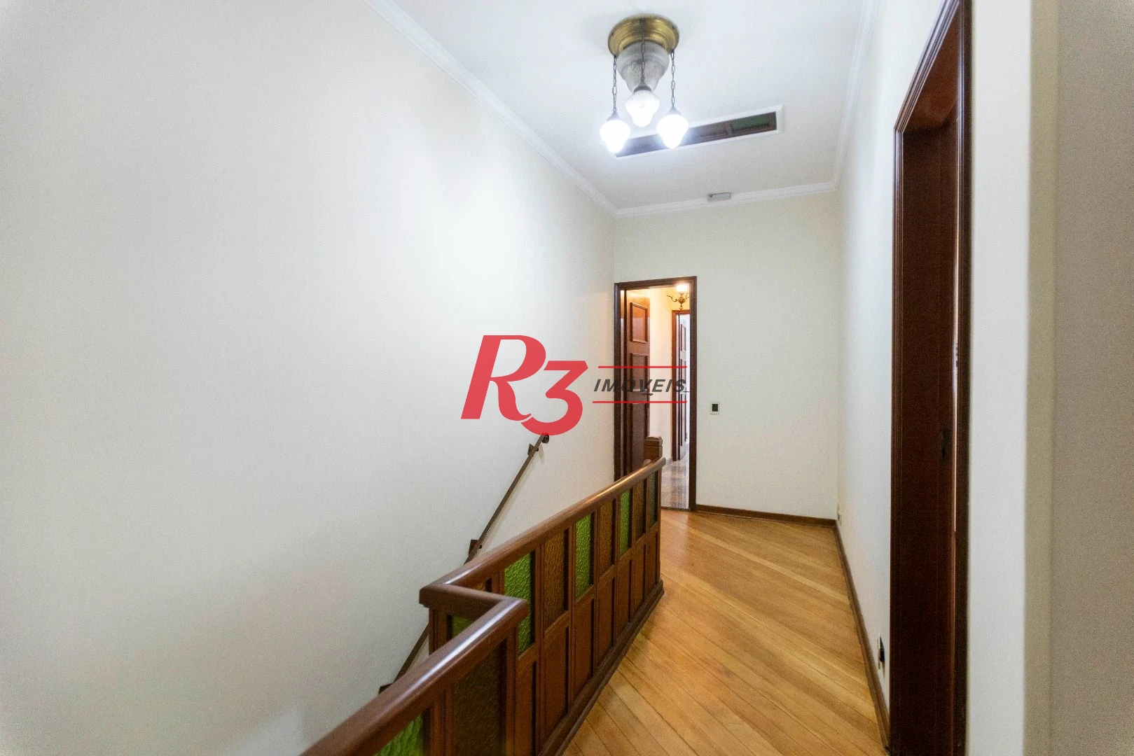 Sobrado com 4 dormitórios, 227 m² - venda por R$ 2.000.000,00 ou aluguel por R$ 9.605,06/mês - Vila Belmiro - Santos/SP