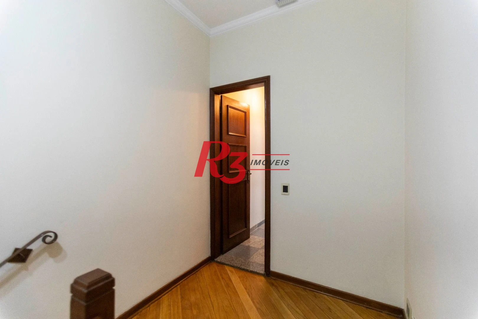 Sobrado com 4 dormitórios, 227 m² - venda por R$ 2.000.000,00 ou aluguel por R$ 9.605,06/mês - Vila Belmiro - Santos/SP