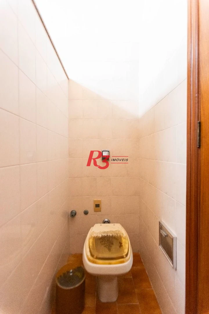 Sobrado com 4 dormitórios, 227 m² - venda por R$ 2.000.000,00 ou aluguel por R$ 9.605,06/mês - Vila Belmiro - Santos/SP
