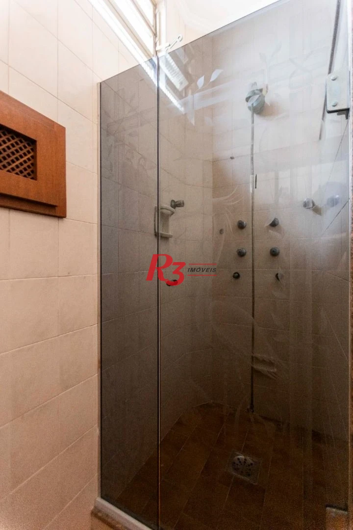 Sobrado com 4 dormitórios, 227 m² - venda por R$ 2.000.000,00 ou aluguel por R$ 9.605,06/mês - Vila Belmiro - Santos/SP