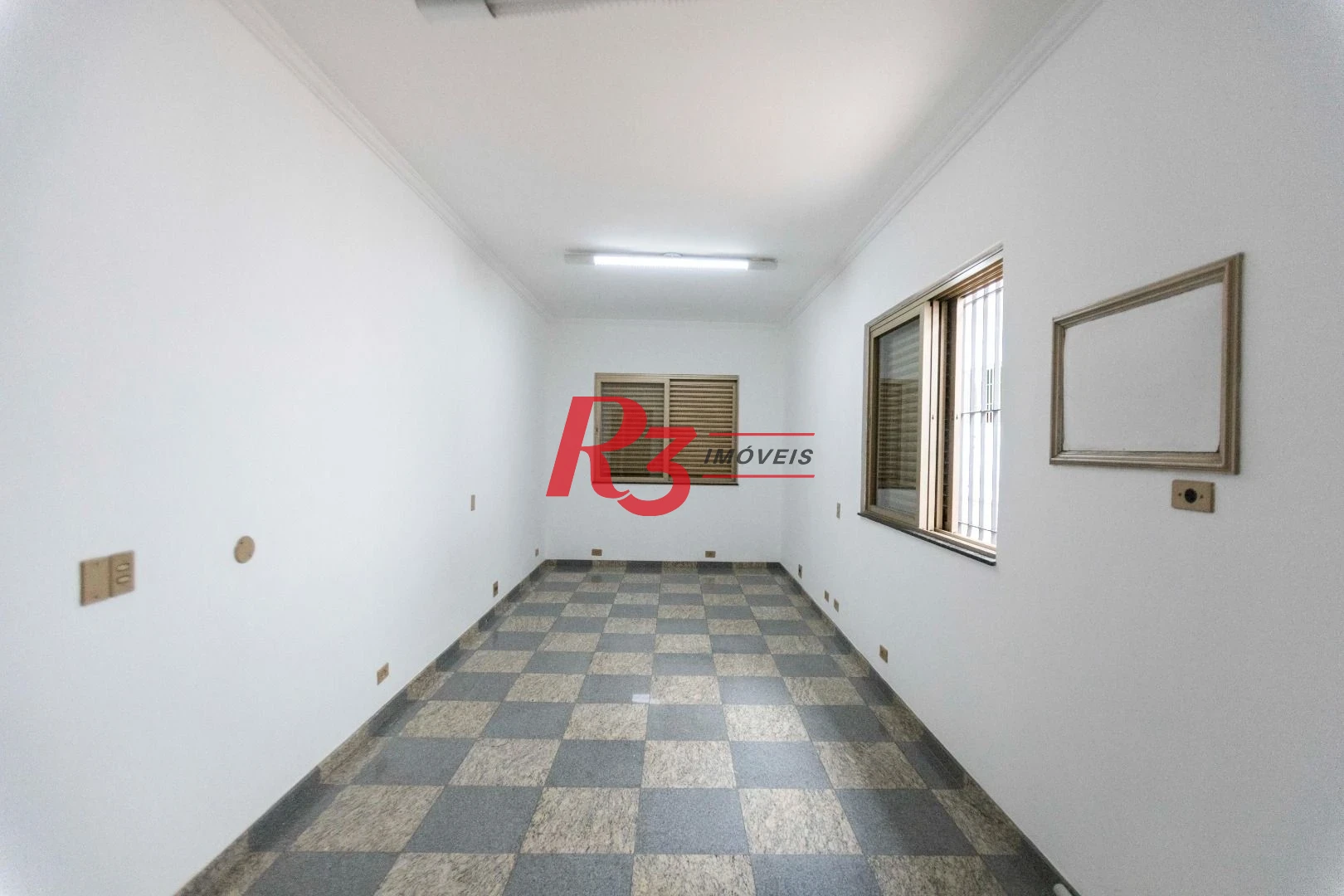 Sobrado com 4 dormitórios, 227 m² - venda por R$ 2.000.000,00 ou aluguel por R$ 9.605,06/mês - Vila Belmiro - Santos/SP