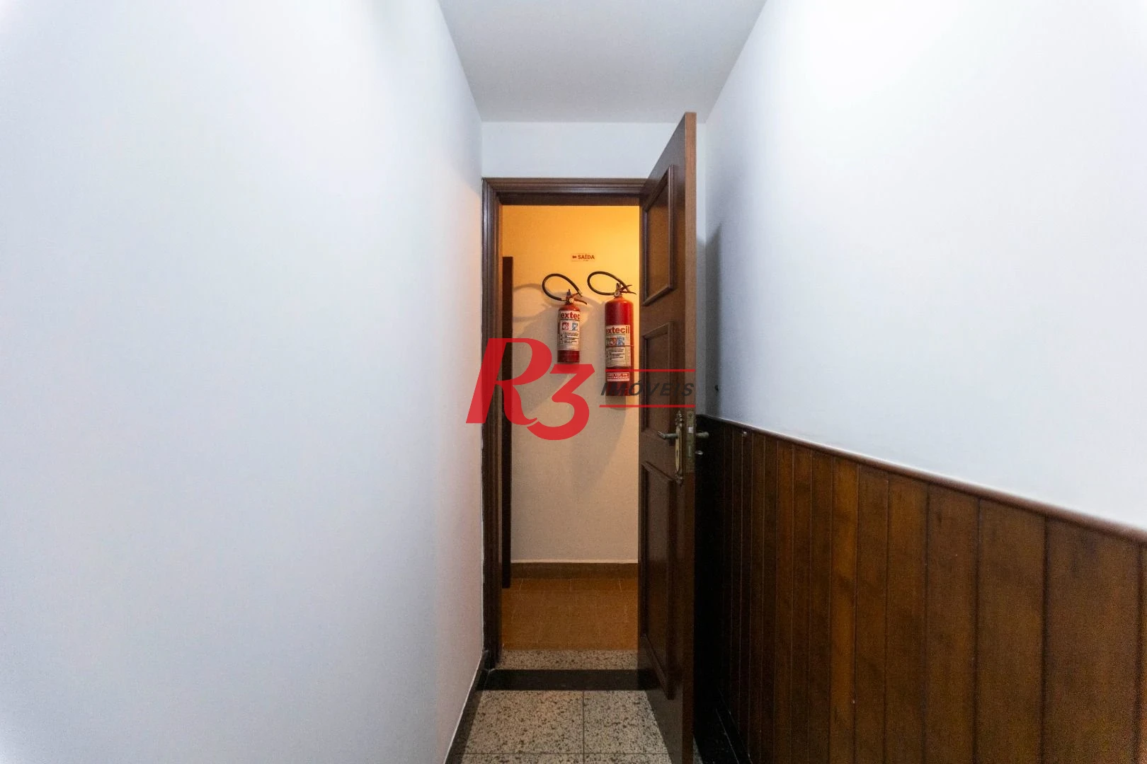 Sobrado com 4 dormitórios, 227 m² - venda por R$ 2.000.000,00 ou aluguel por R$ 9.605,06/mês - Vila Belmiro - Santos/SP