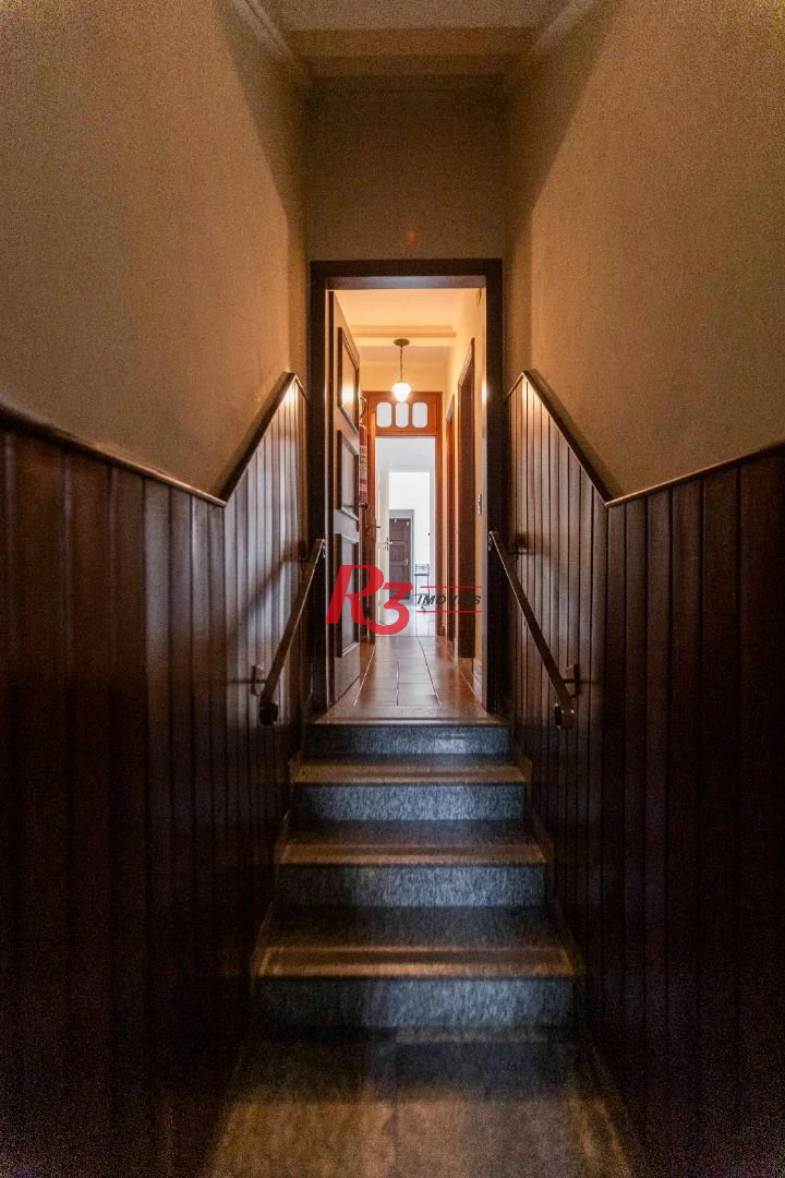 Sobrado com 4 dormitórios, 227 m² - venda por R$ 2.000.000,00 ou aluguel por R$ 9.605,06/mês - Vila Belmiro - Santos/SP