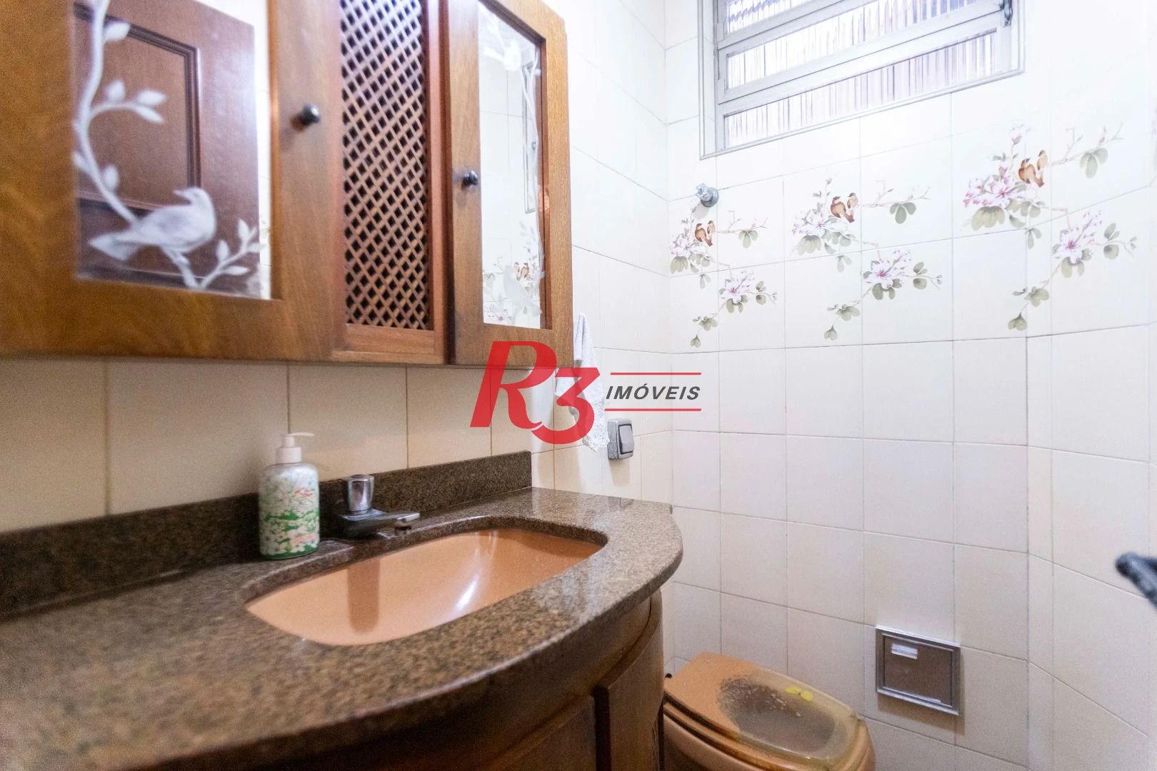 Sobrado com 4 dormitórios, 227 m² - venda por R$ 2.000.000,00 ou aluguel por R$ 9.605,06/mês - Vila Belmiro - Santos/SP